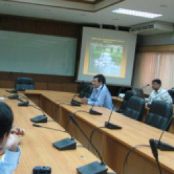 <strong>อ่านเพิ่มเติมเกี่ยวกับ</strong><br />ผู้แทนจากสถานเอกอัครราชทูต และคณะสื่อมวลชนจากประเทศเวียดนาม เยี่ยมชมการดำเนินงาน "กังหันน้ำชัยพัฒนา" ผู้แทนจากสถานเอกอัครราชทูต และคณะสื่อมวลชนจากประเทศเวียดนาม เยี่ยมชมการดำเนินงาน "กังหันน้ำชัยพัฒนา"